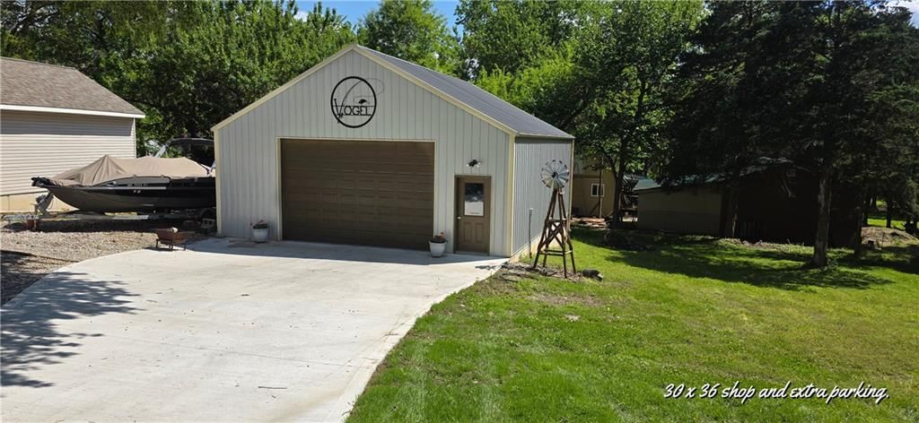 18340 Selwyn Drive — photo 47