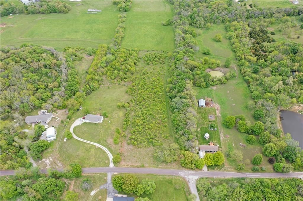 1115 S Borgman Road — photo 4