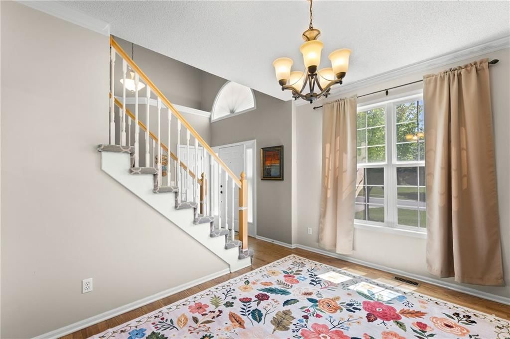 18844 W 160th Terrace — photo 6