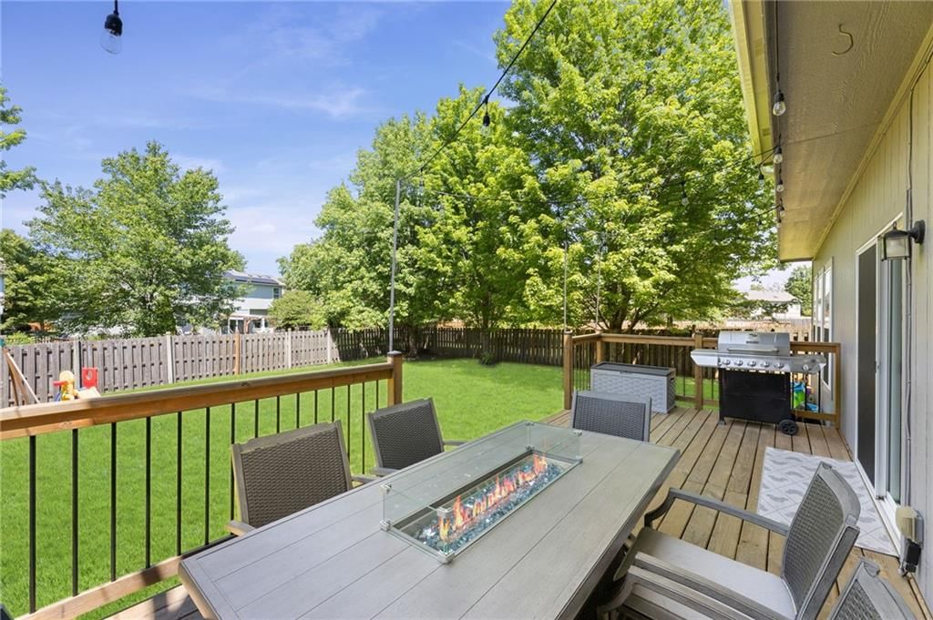 18844 W 160th Terrace — photo 43