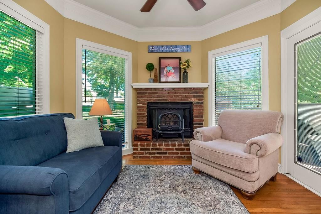 6004 NW 78th Court — photo 11