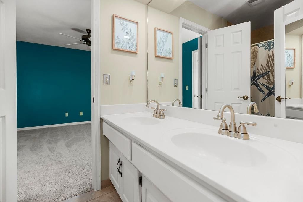 6004 NW 78th Court — photo 18
