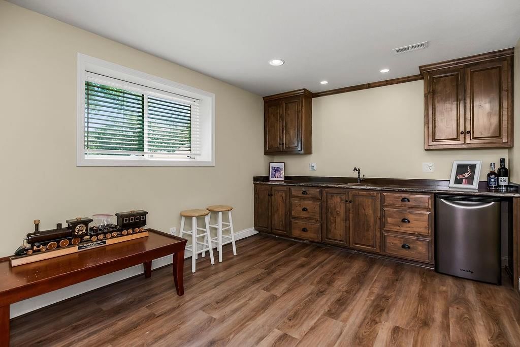 6004 NW 78th Court — photo 29