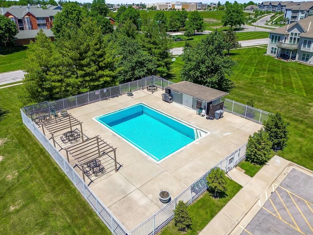 6004 NW 78th Court — photo 40