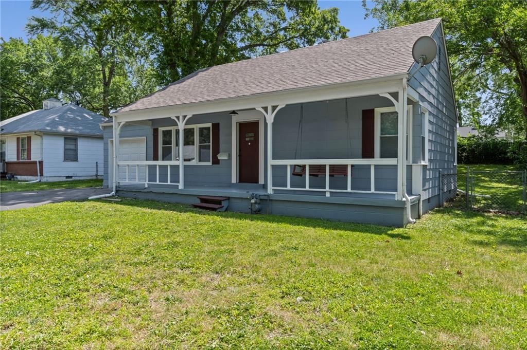 3605 NE 52nd Terrace — photo 3