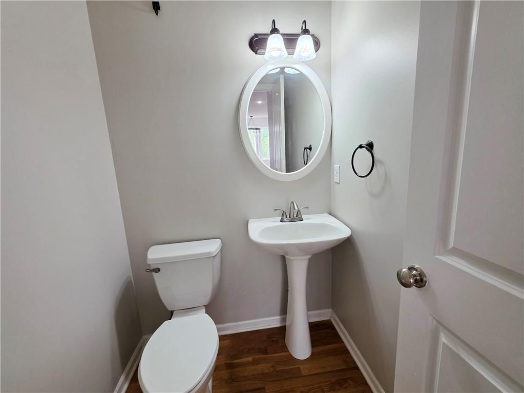 4415 Silverheel Street — photo 2