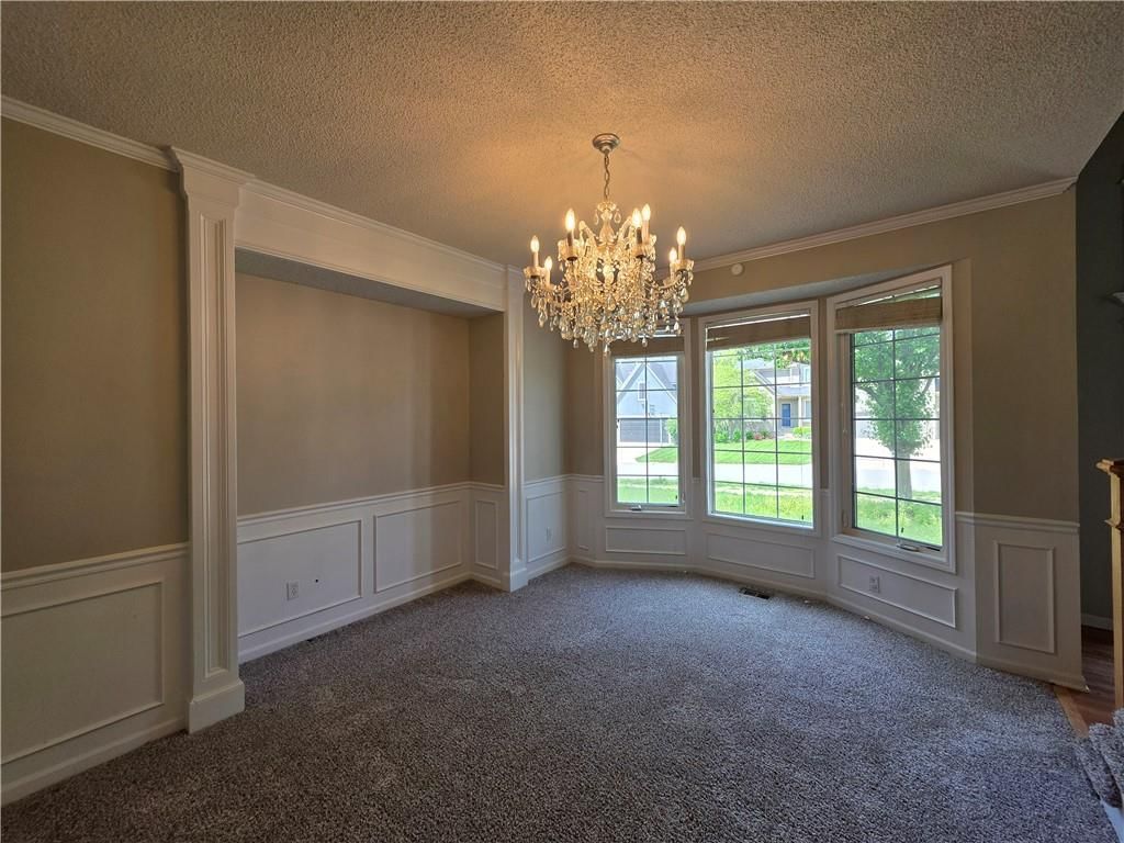 4415 Silverheel Street — photo 6