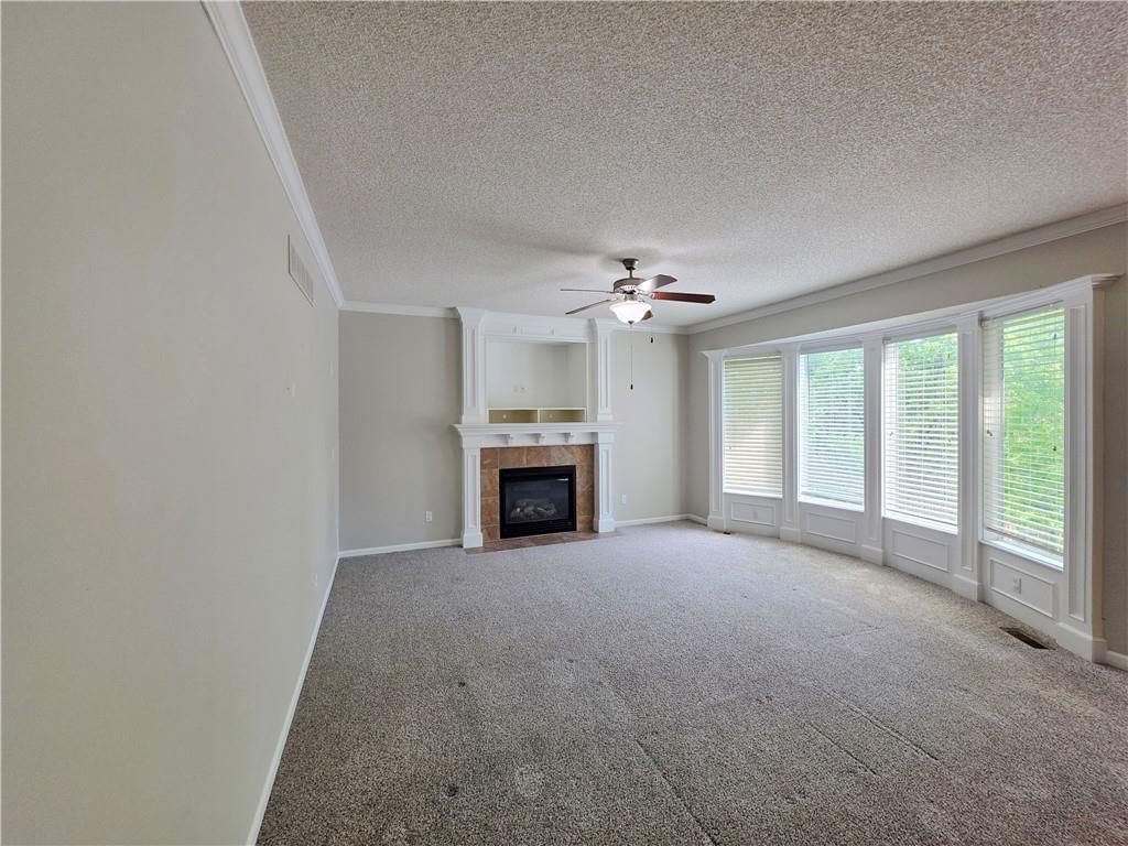 4415 Silverheel Street — photo 11