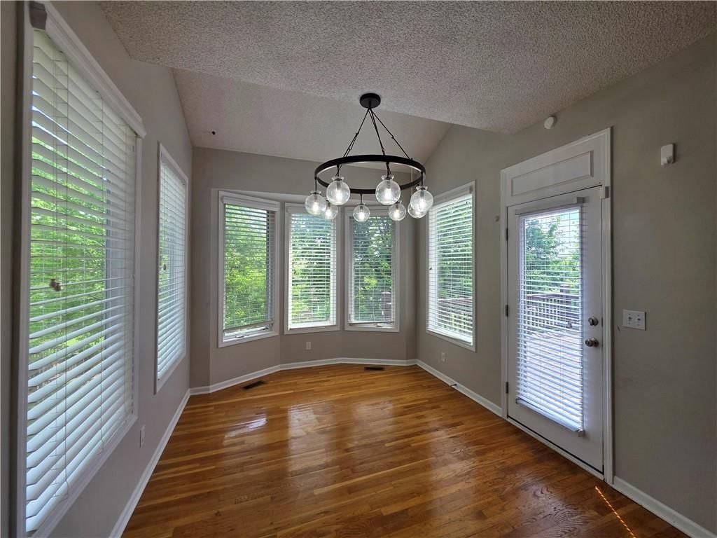 4415 Silverheel Street — photo 12