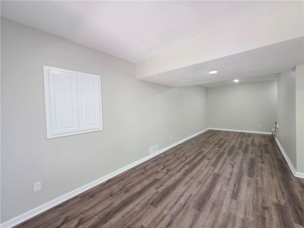 4415 Silverheel Street — photo 23