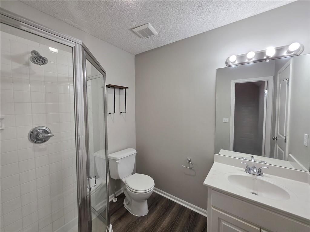 4415 Silverheel Street — photo 49