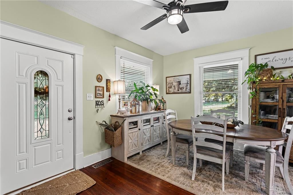 509 E Peoria Street — photo 12