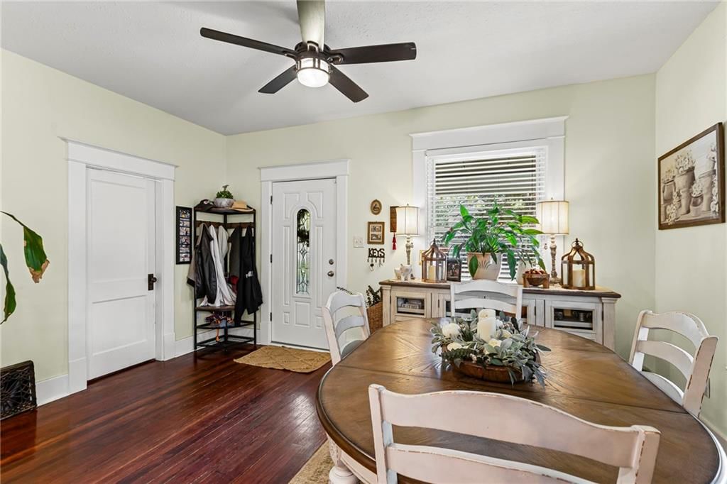 509 E Peoria Street — photo 13