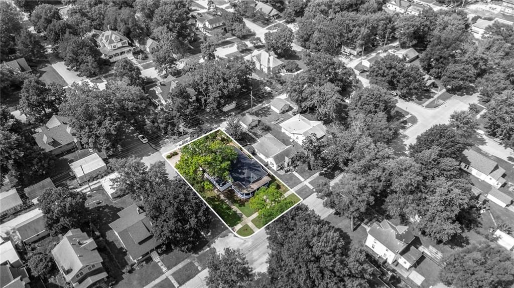 509 E Peoria Street — photo 69