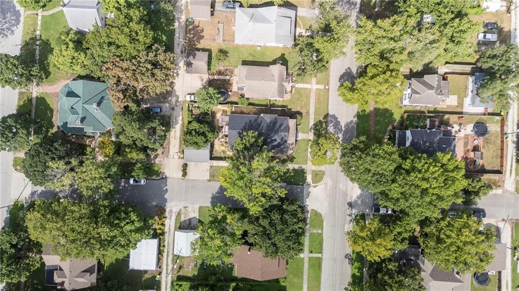 509 E Peoria Street — photo 76
