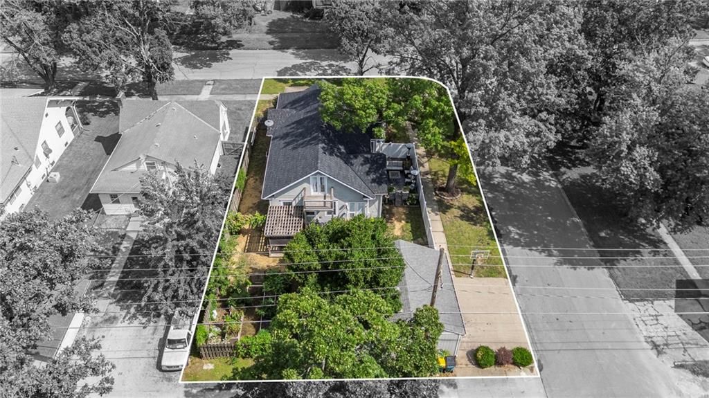 509 E Peoria Street — photo 82