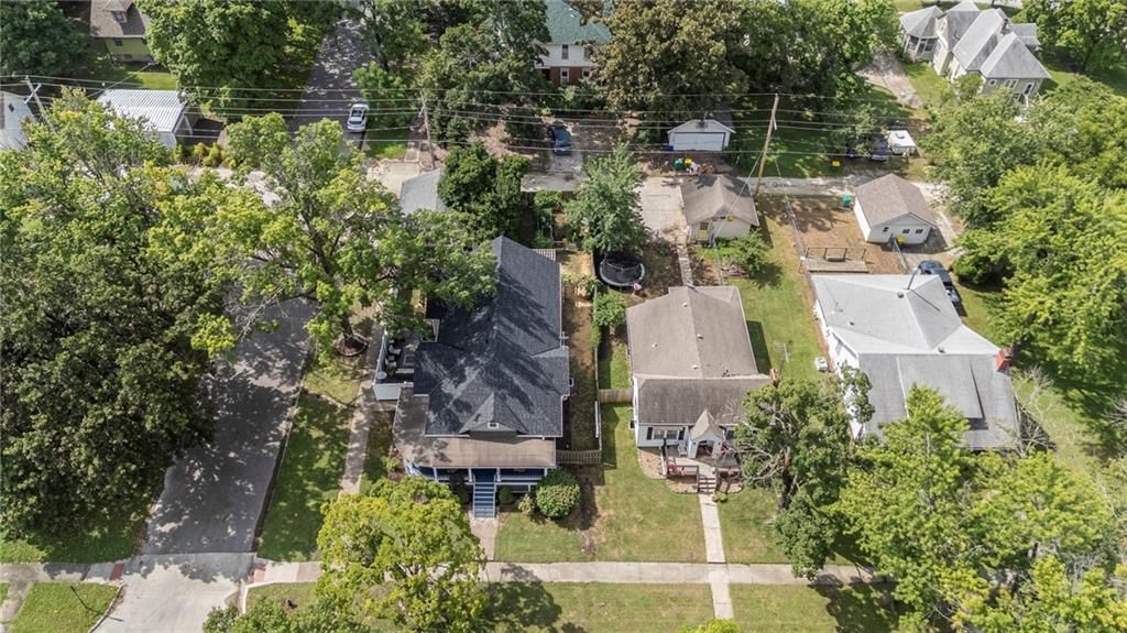 509 E Peoria Street — photo 85