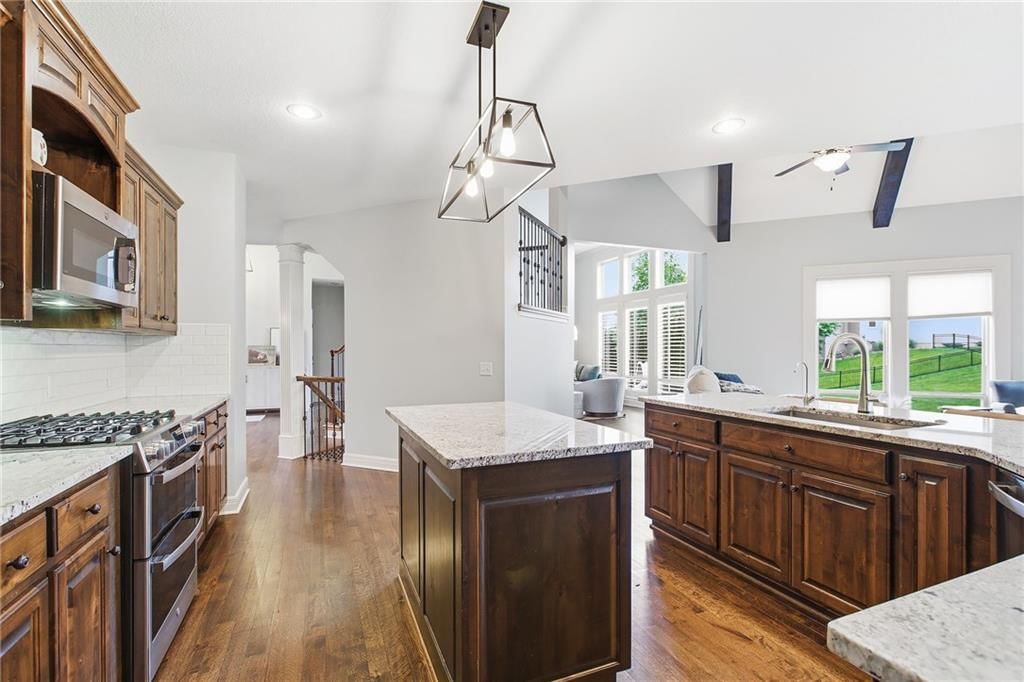 1637 NE Woodland Shores Drive — photo 30