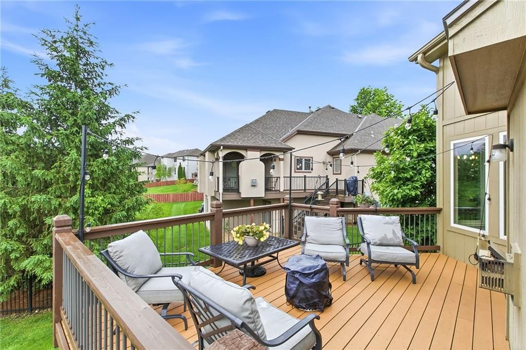 1637 NE Woodland Shores Drive — photo 35