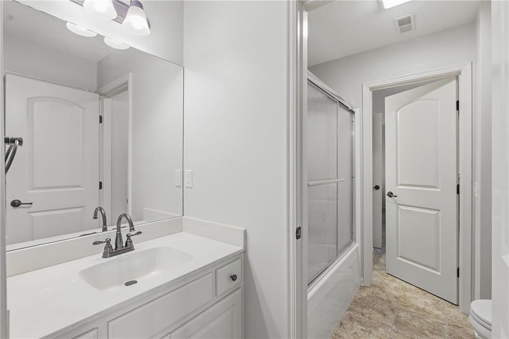 1637 NE Woodland Shores Drive — photo 51
