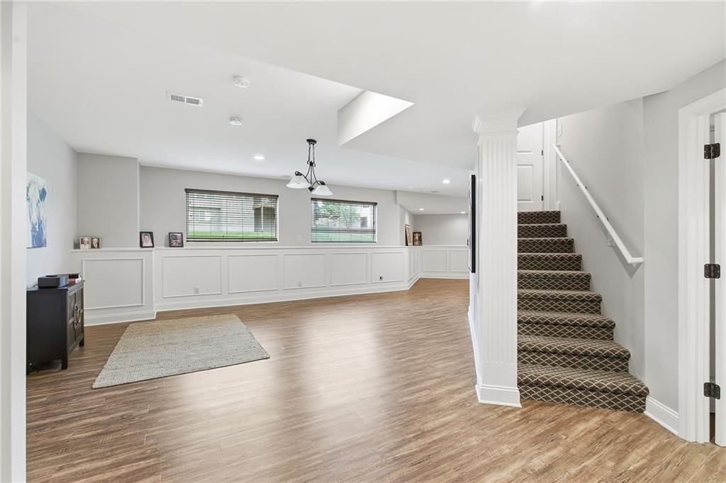 1637 NE Woodland Shores Drive — photo 57