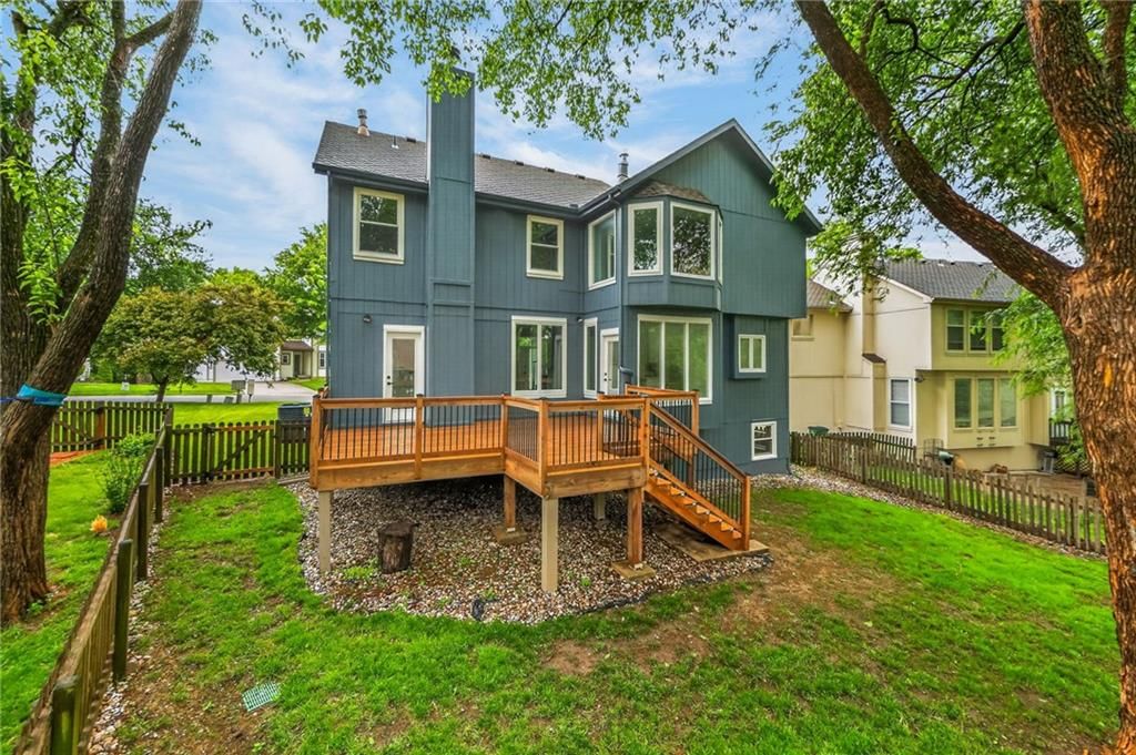 13201 BENSON Street — photo 4