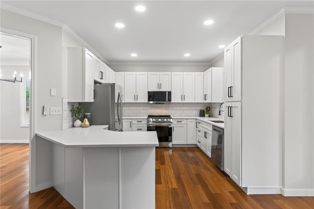 13201 BENSON Street — photo 15
