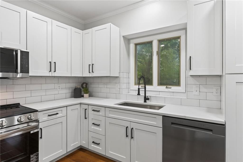 13201 BENSON Street — photo 16