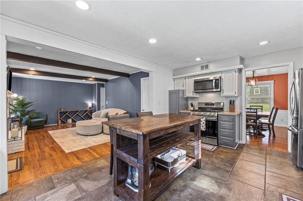 9520 Carter Drive — photo 9