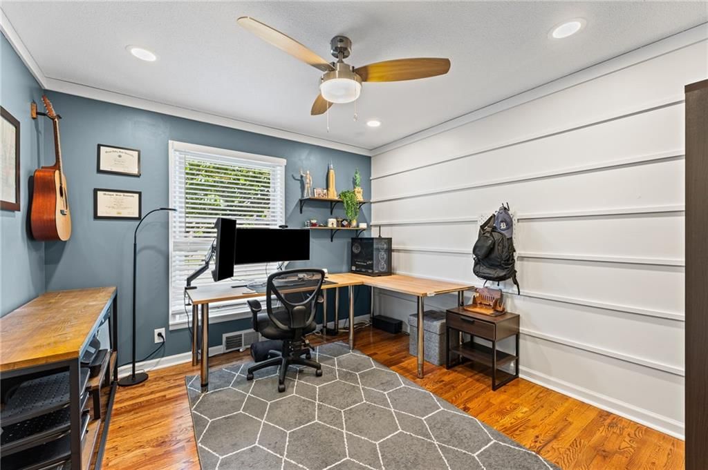 9520 Carter Drive — photo 23
