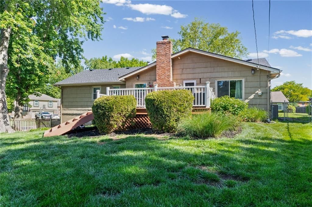 9520 Carter Drive — photo 37