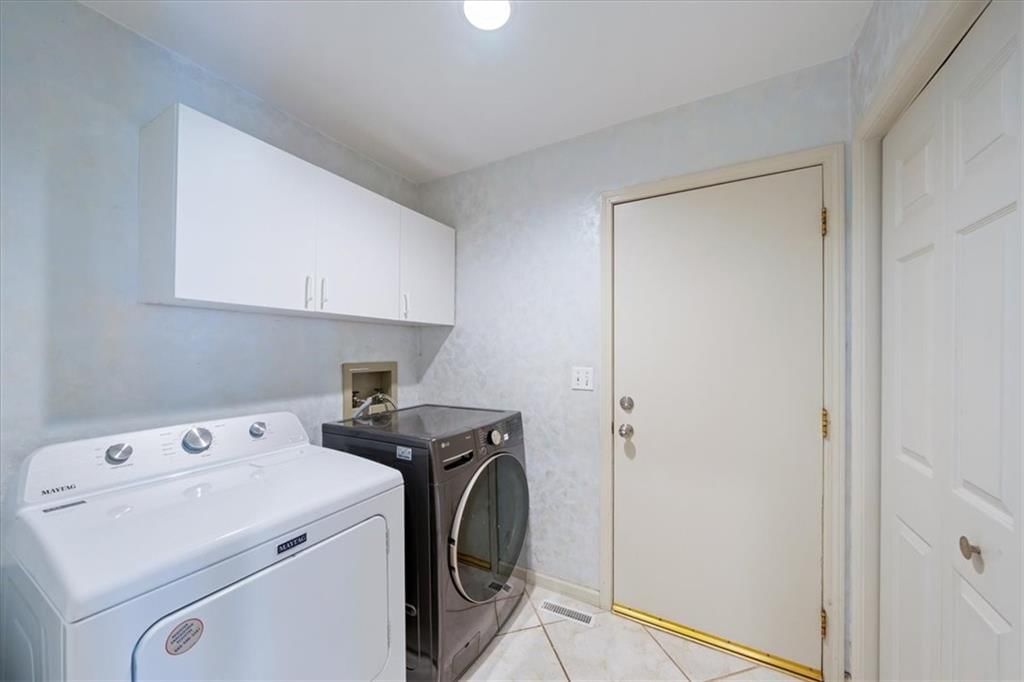 3908 W 124th Street — photo 15