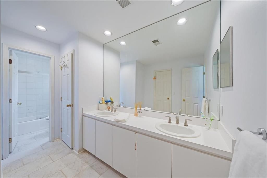 3908 W 124th Street — photo 23