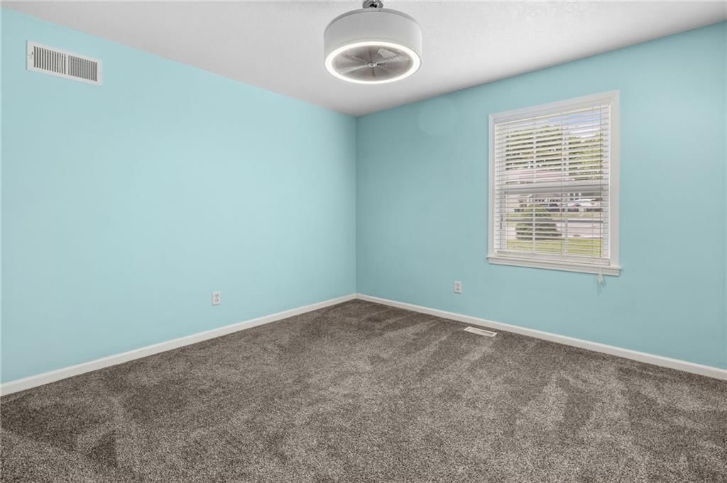 2418 N 88th Drive — photo 18