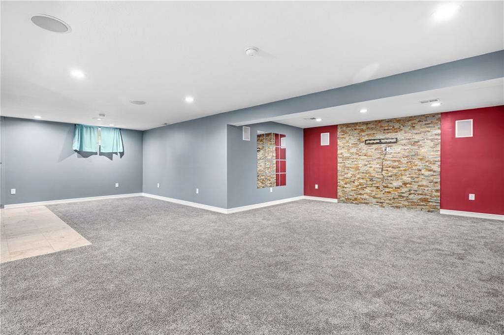 2418 N 88th Drive — photo 28