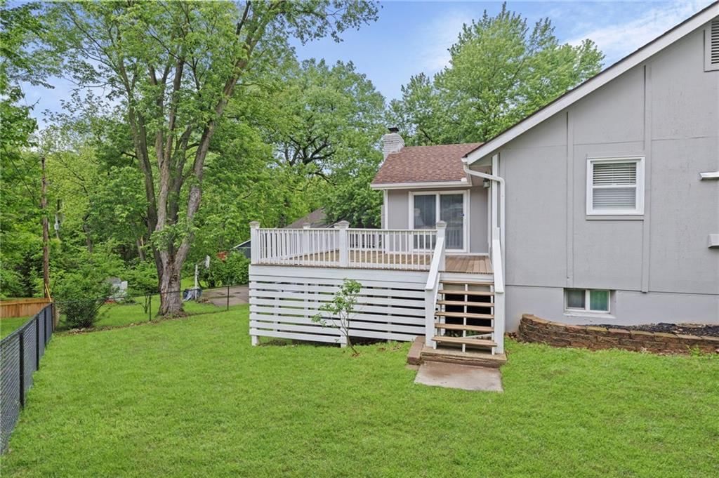 2418 N 88th Drive — photo 33