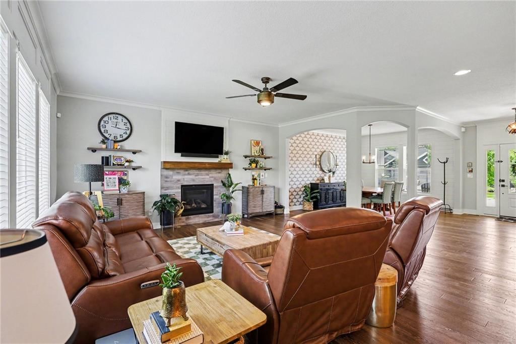 11252 S Crestone Street — photo 10