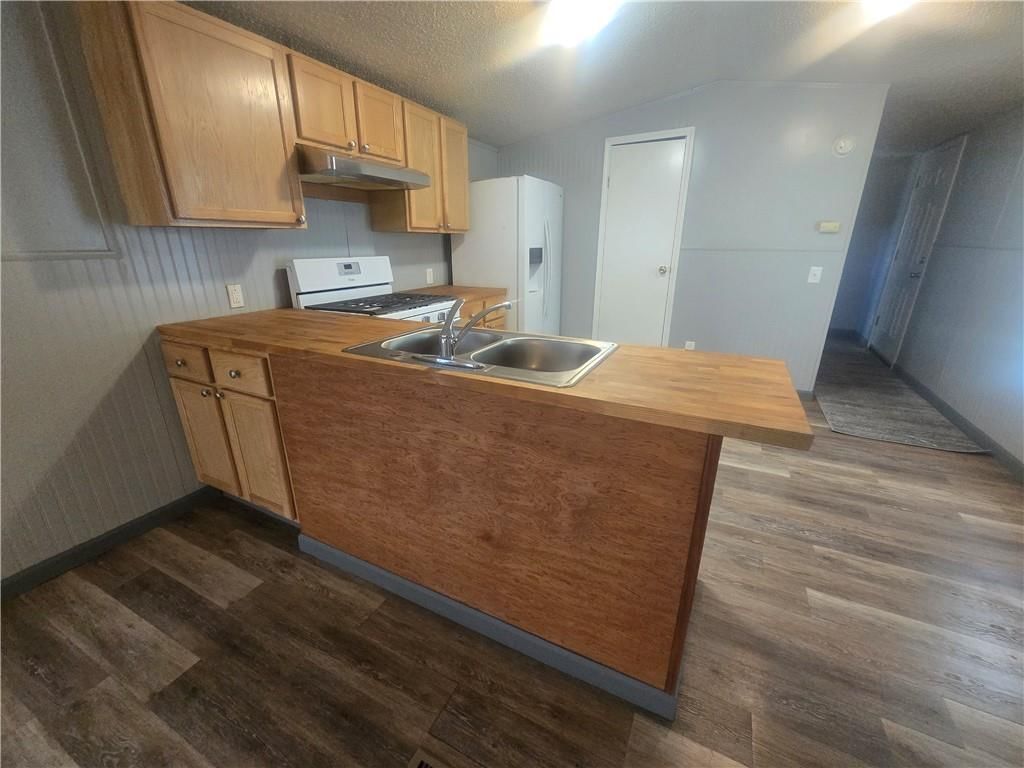 120 Maple Lane — photo 7