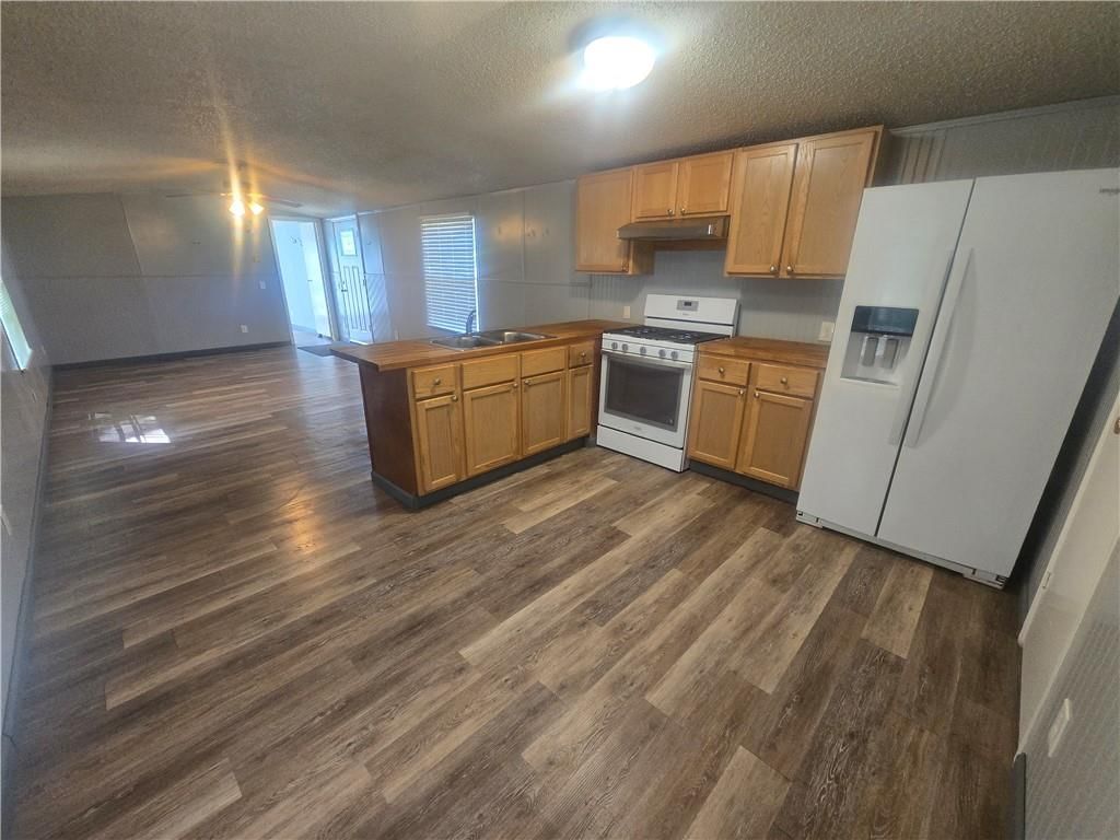 120 Maple Lane — photo 9