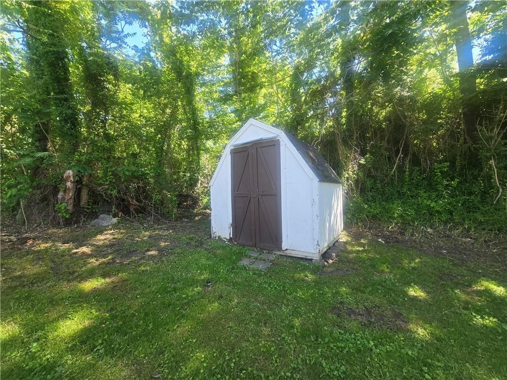 120 Maple Lane — photo 32