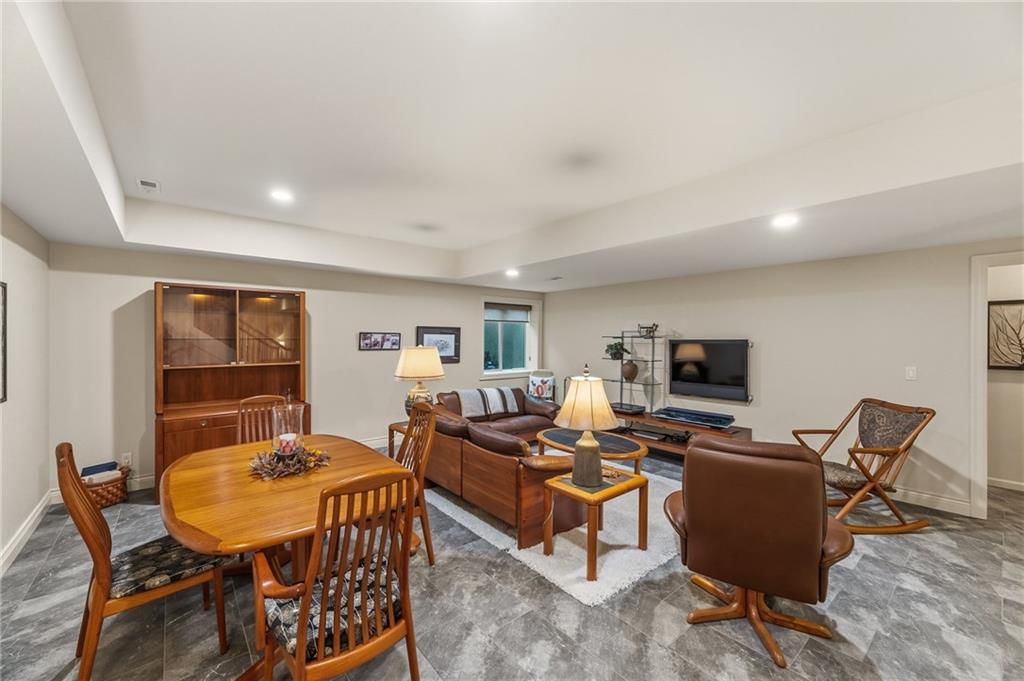 15164 FONTANA Street — photo 26