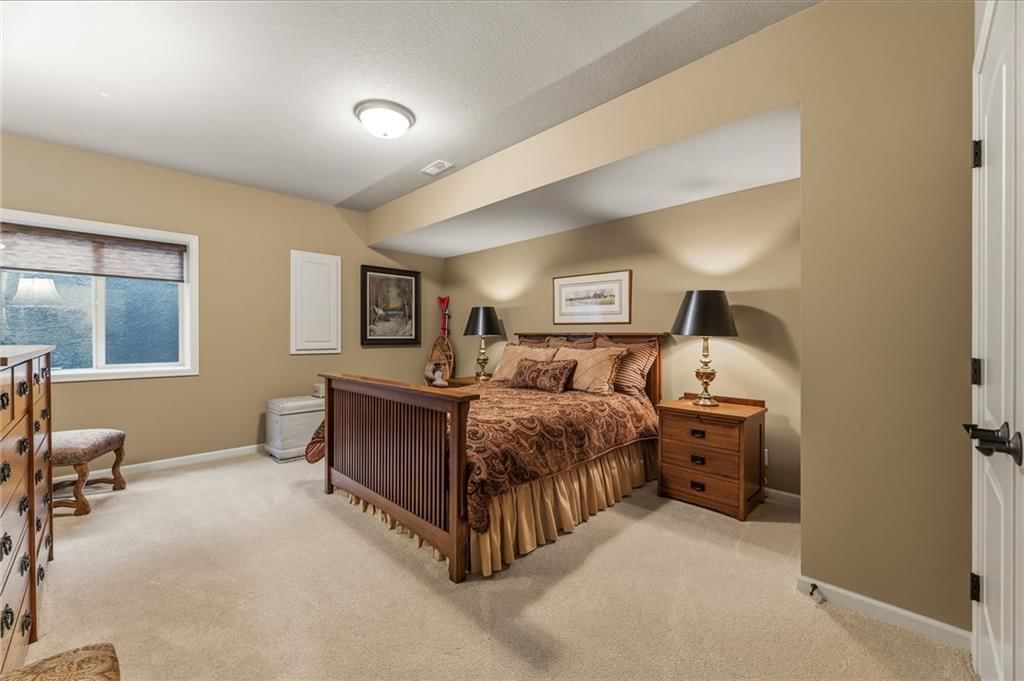 15164 FONTANA Street — photo 28