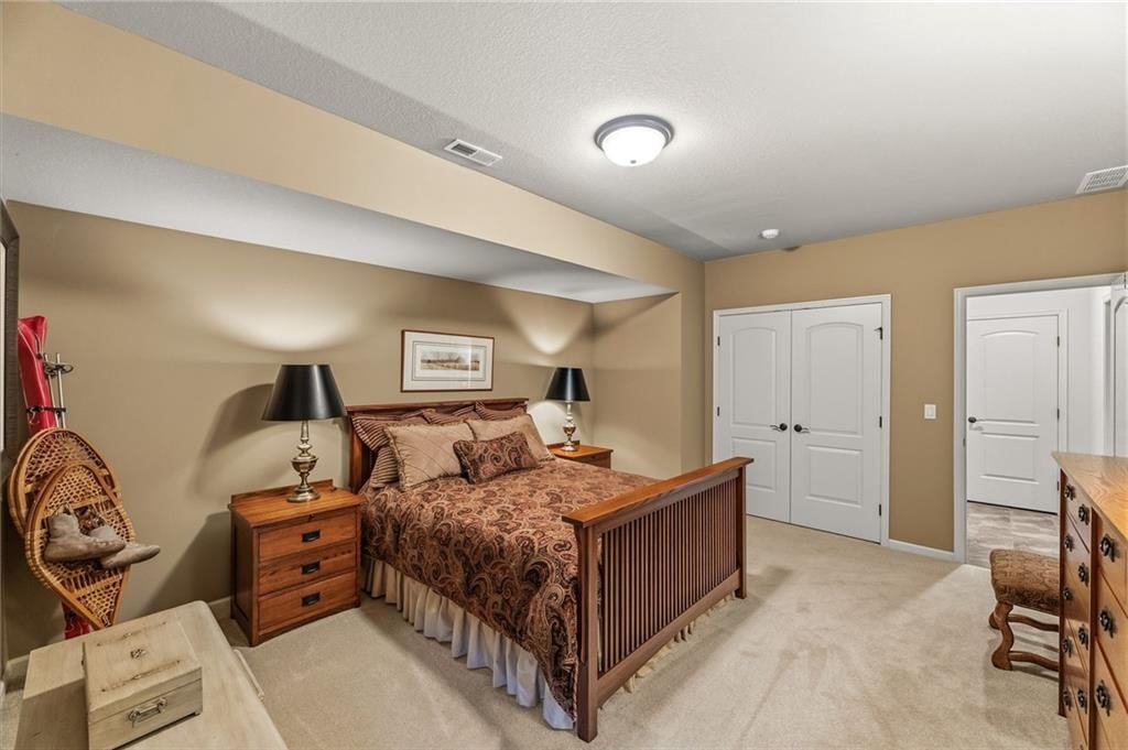 15164 FONTANA Street — photo 29