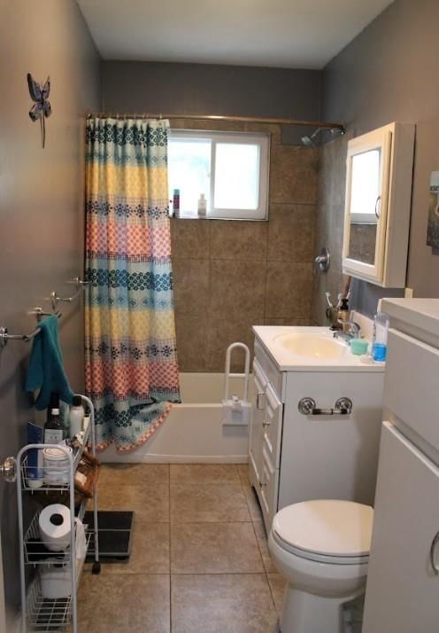 204 W Kansas Street — photo 14