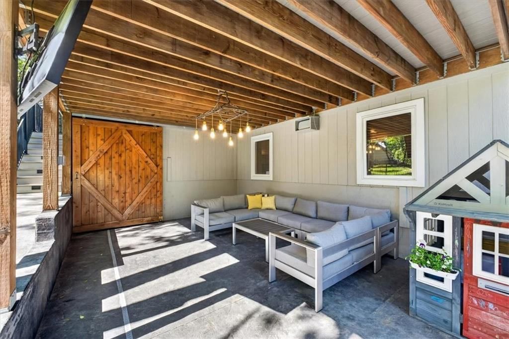 9516 Cailler Drive — photo 55