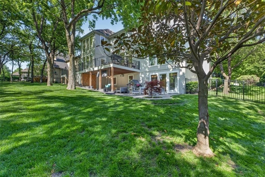 9516 Cailler Drive — photo 58