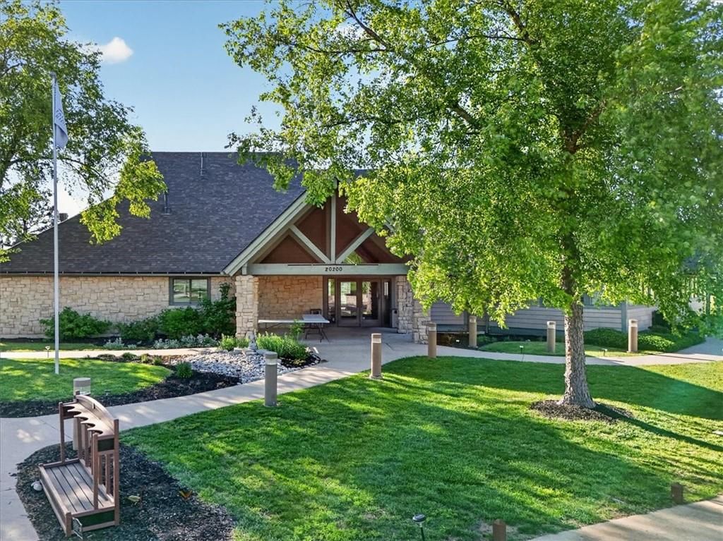9516 Cailler Drive — photo 64