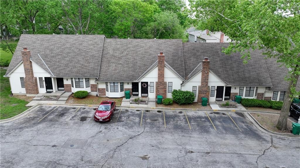 9730 Locust Street — photo 4