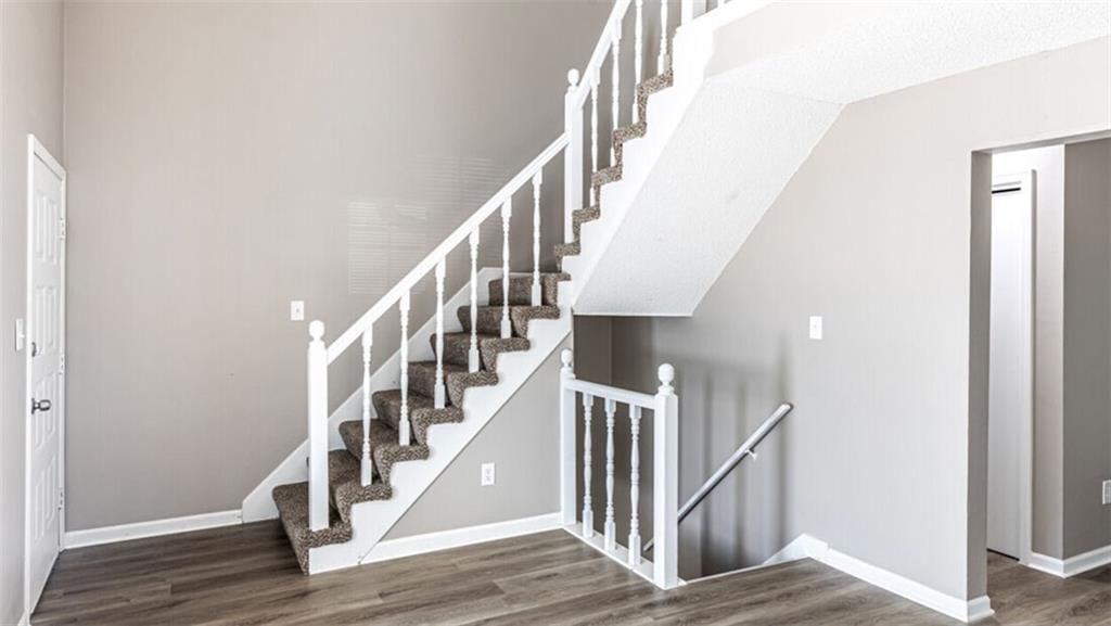 9730 Locust Street — photo 15