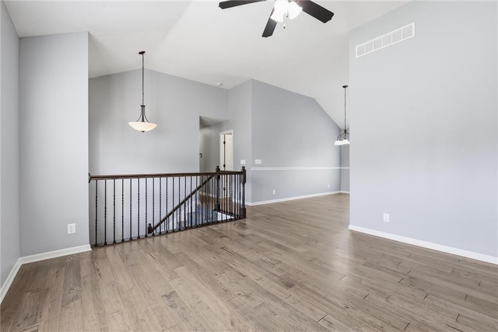 404 Timbercreek Drive — photo 9